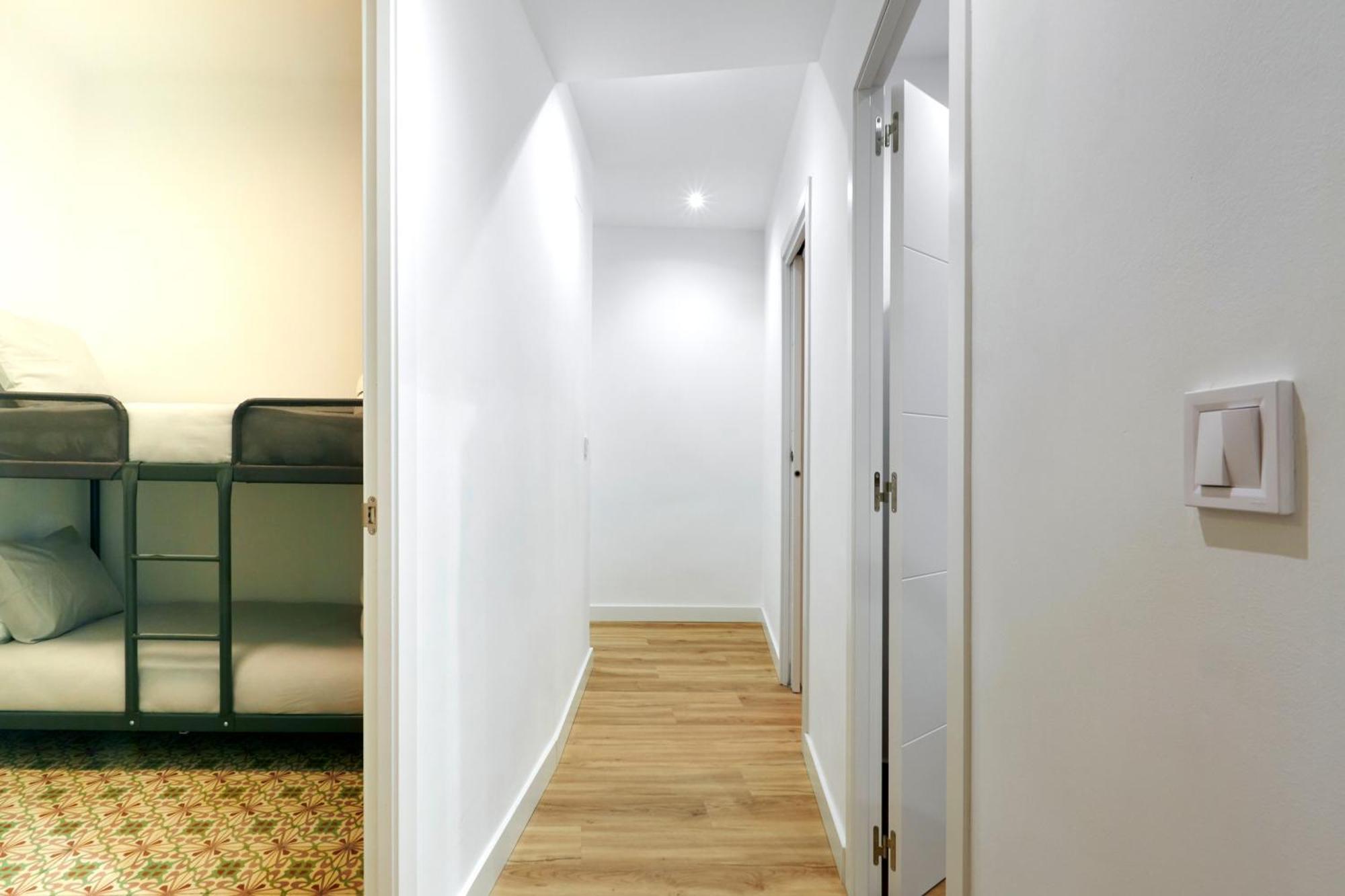 Comfortable Apartment Next To Apolo Theater Barcellona Esterno foto